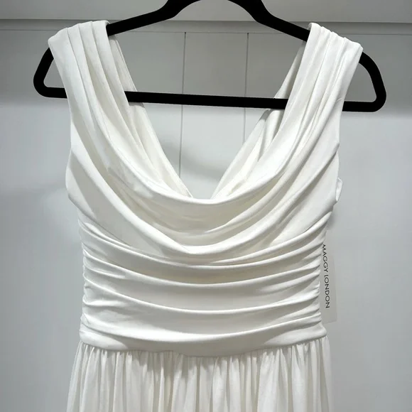 🤍3xHP🤍 Gorgeous White Cocktail Dress - Picture 5 of 16